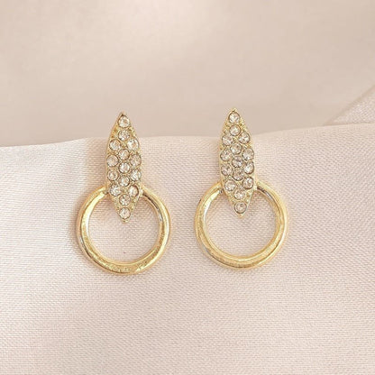 Diamond Circle Design High-Grade Earrings